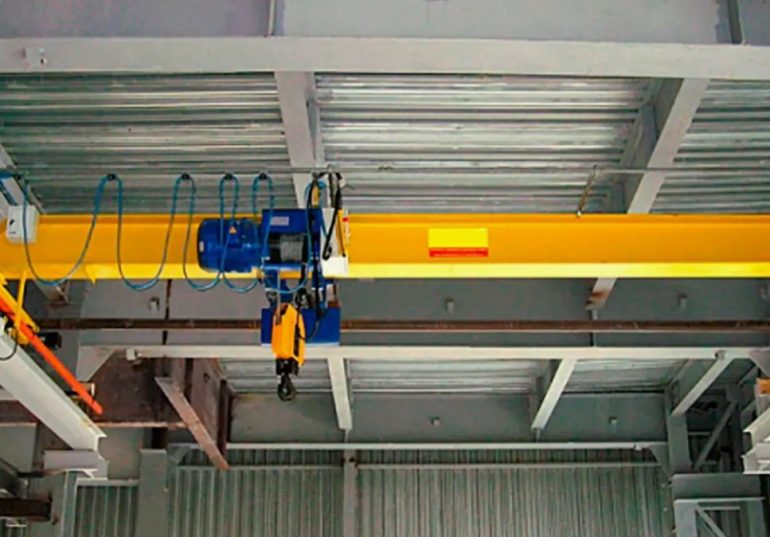 Подвесная или опорная кран-балка — что лучше для вашего предприятия