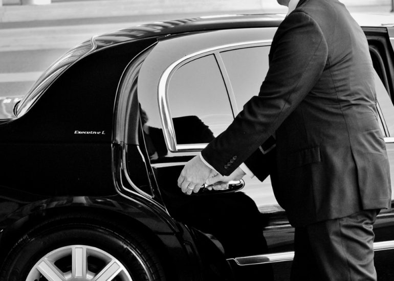 Когда стоит заказать личную охрану: реальные ситуации и примеры